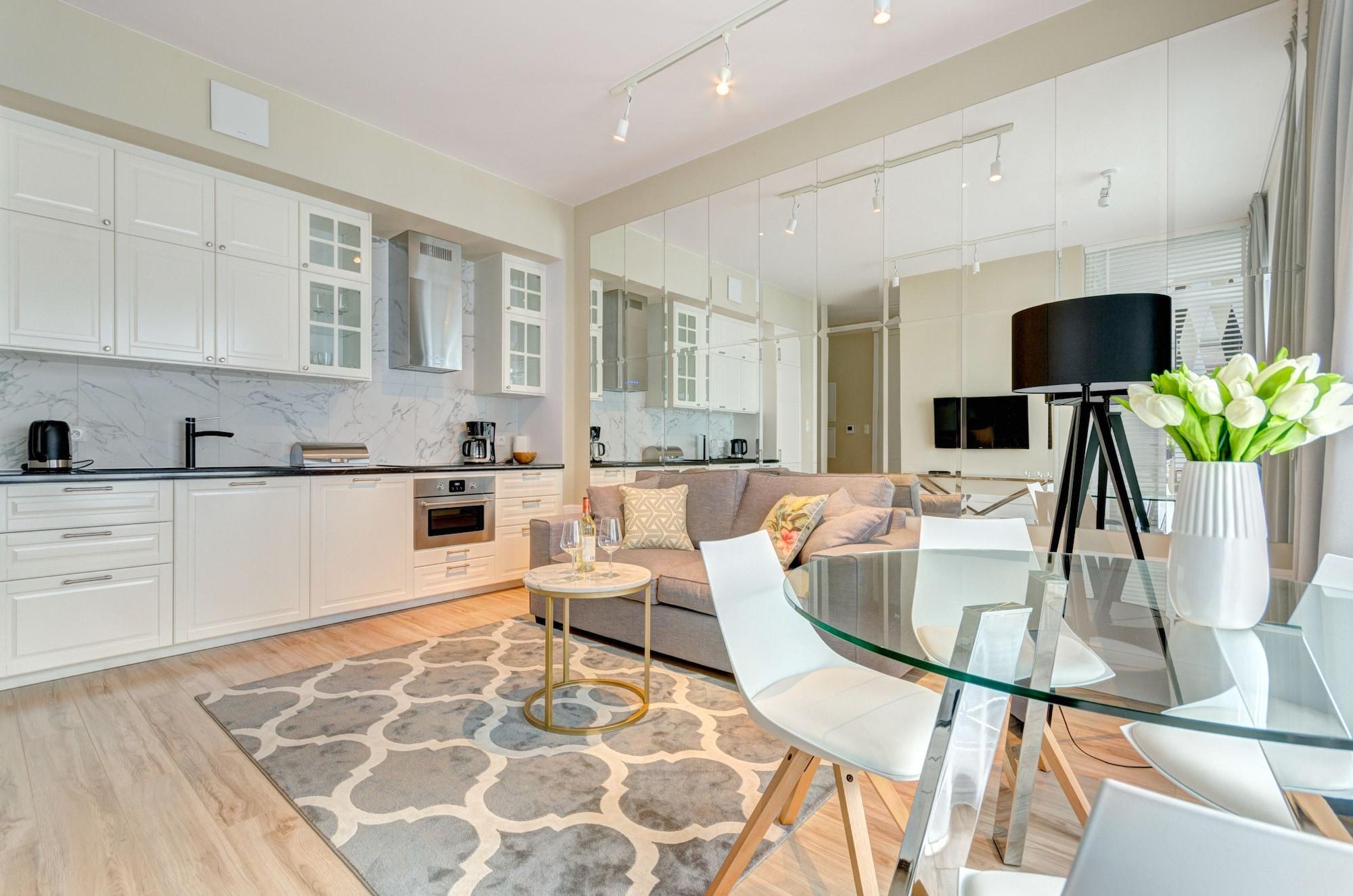 Dom & House - Apartamenty Nowe Orlowo غدينيا المظهر الخارجي الصورة
