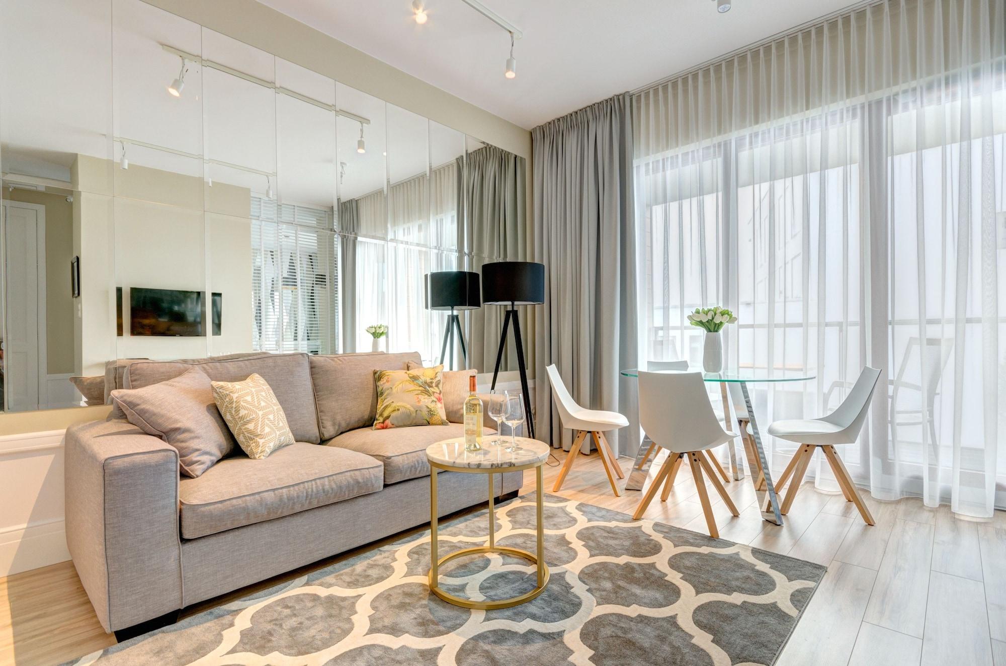 Dom & House - Apartamenty Nowe Orlowo غدينيا المظهر الخارجي الصورة