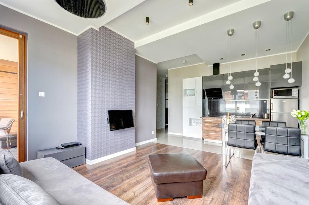 Dom & House - Apartamenty Nowe Orlowo غدينيا المظهر الخارجي الصورة