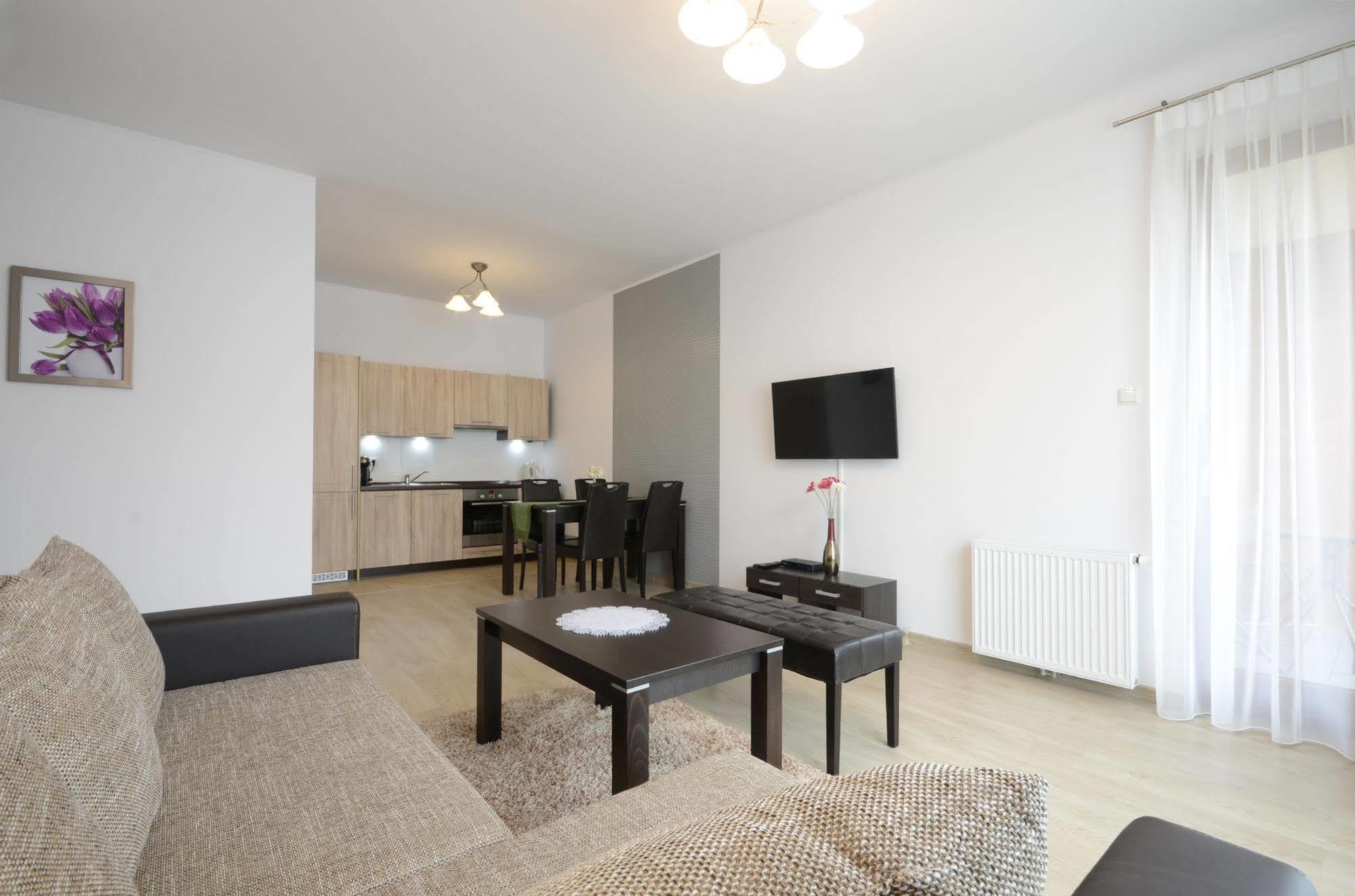 Dom & House - Apartamenty Nowe Orlowo غدينيا المظهر الخارجي الصورة